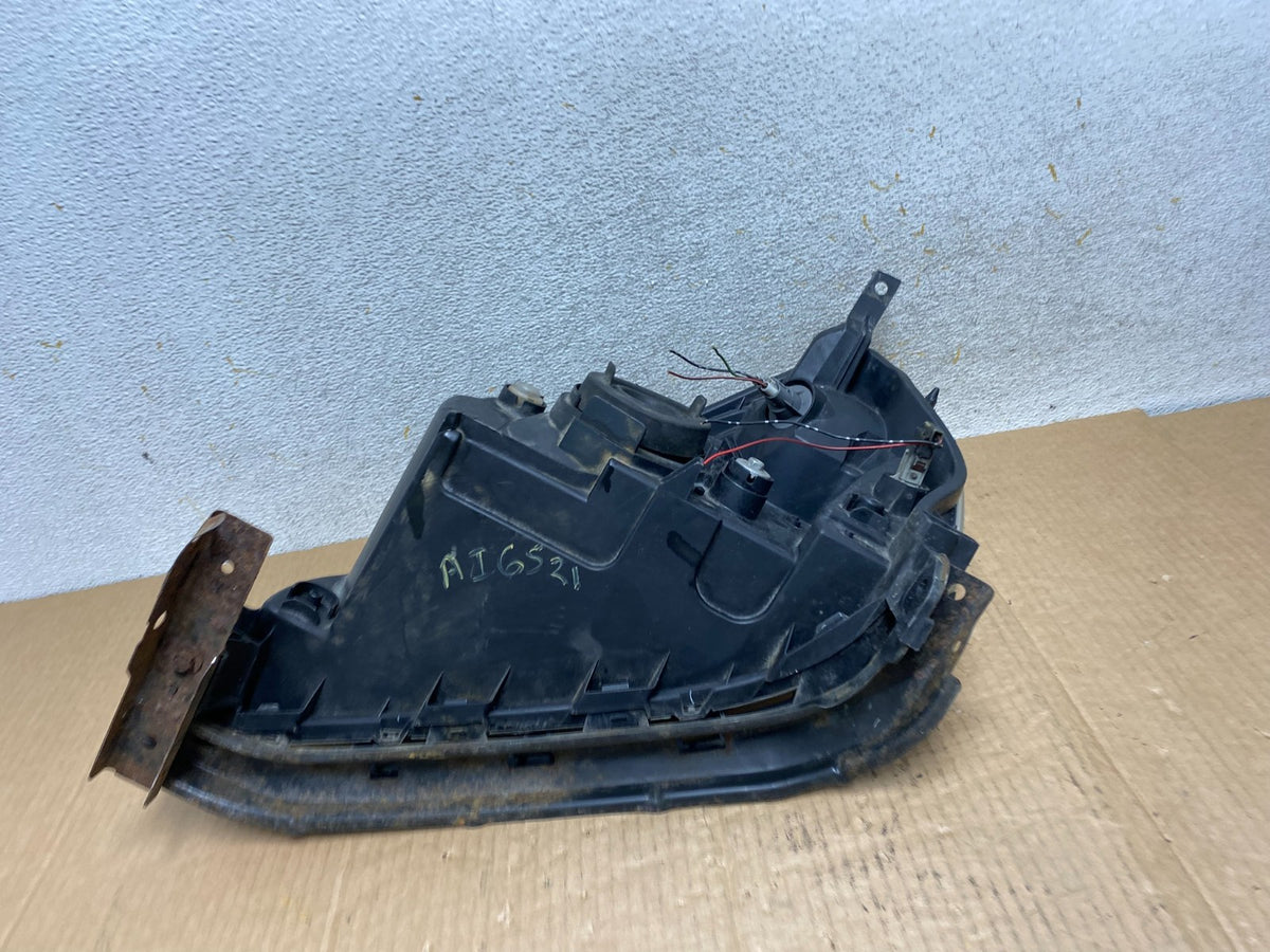 2003 2004 2005 Honda Pilot Right Passenger RH Side Halogen Headlight AI6521 DW7