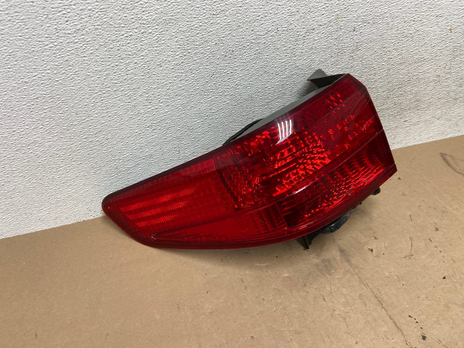 2005 Honda Accord Left Driver Lh Side Tail Light AE6810 LK2