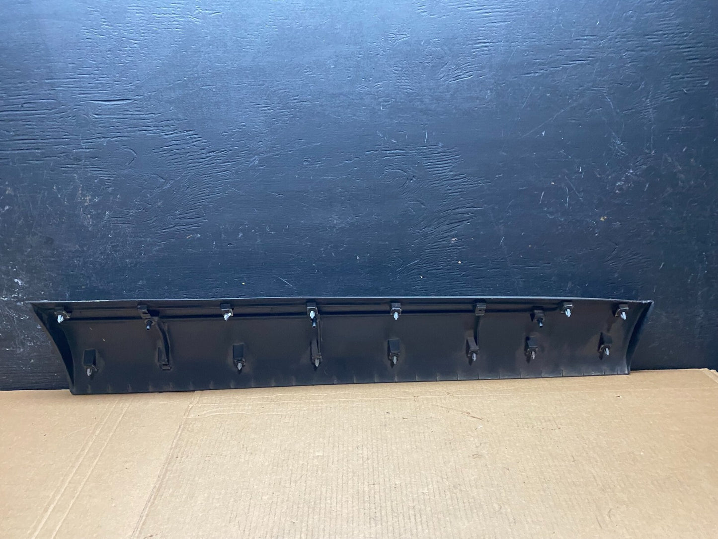 2020 to 2023 Ford Explorer Police Front Left Door Molding Trim OEM F7014 DG13