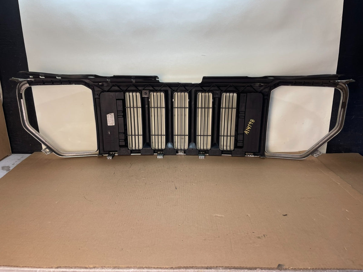 2008 to 2012 Jeep Liberty Front Upper Grill Grille ai4198 DG3