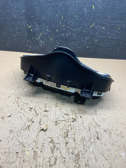 2013 Lincoln MKT Speedometer Instrument Gauge Cluster T1777 DG3