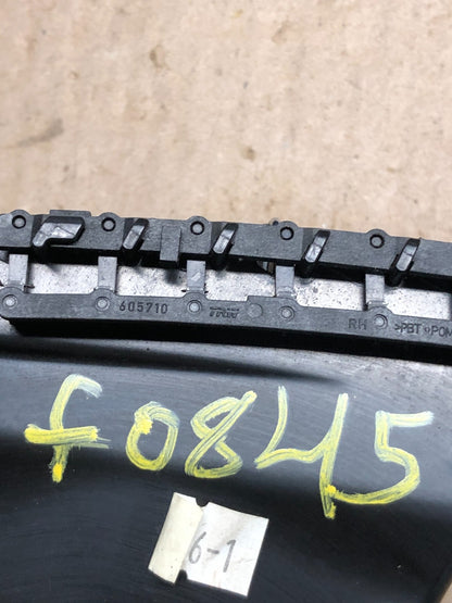 2007 to 2010 Nissan Armada Center Console Right Side Air vent F0845 PS7