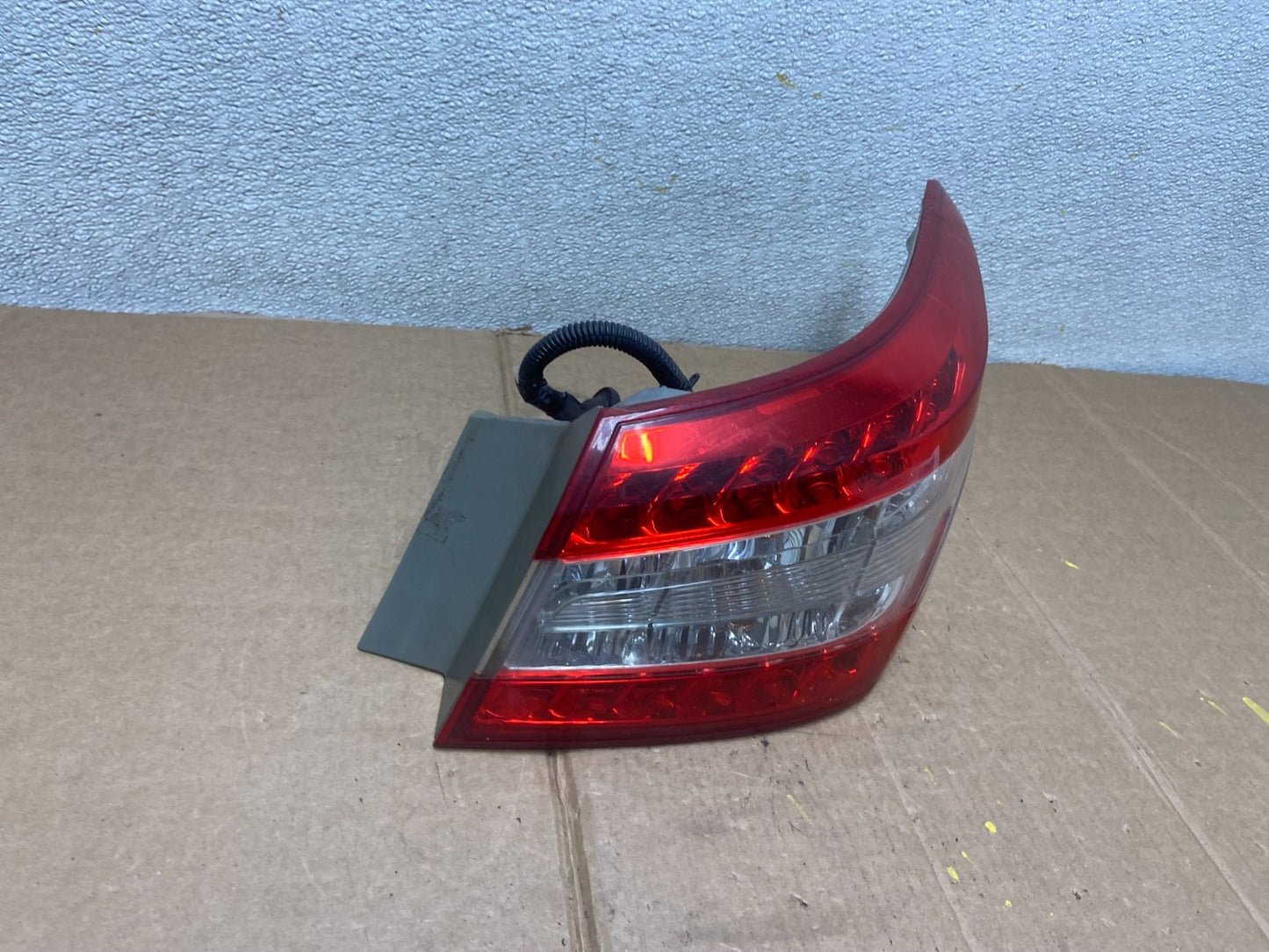 2013 2014 2015 Nissan Sentra Led Right Passenger Side Tail Light AA1228 DW2