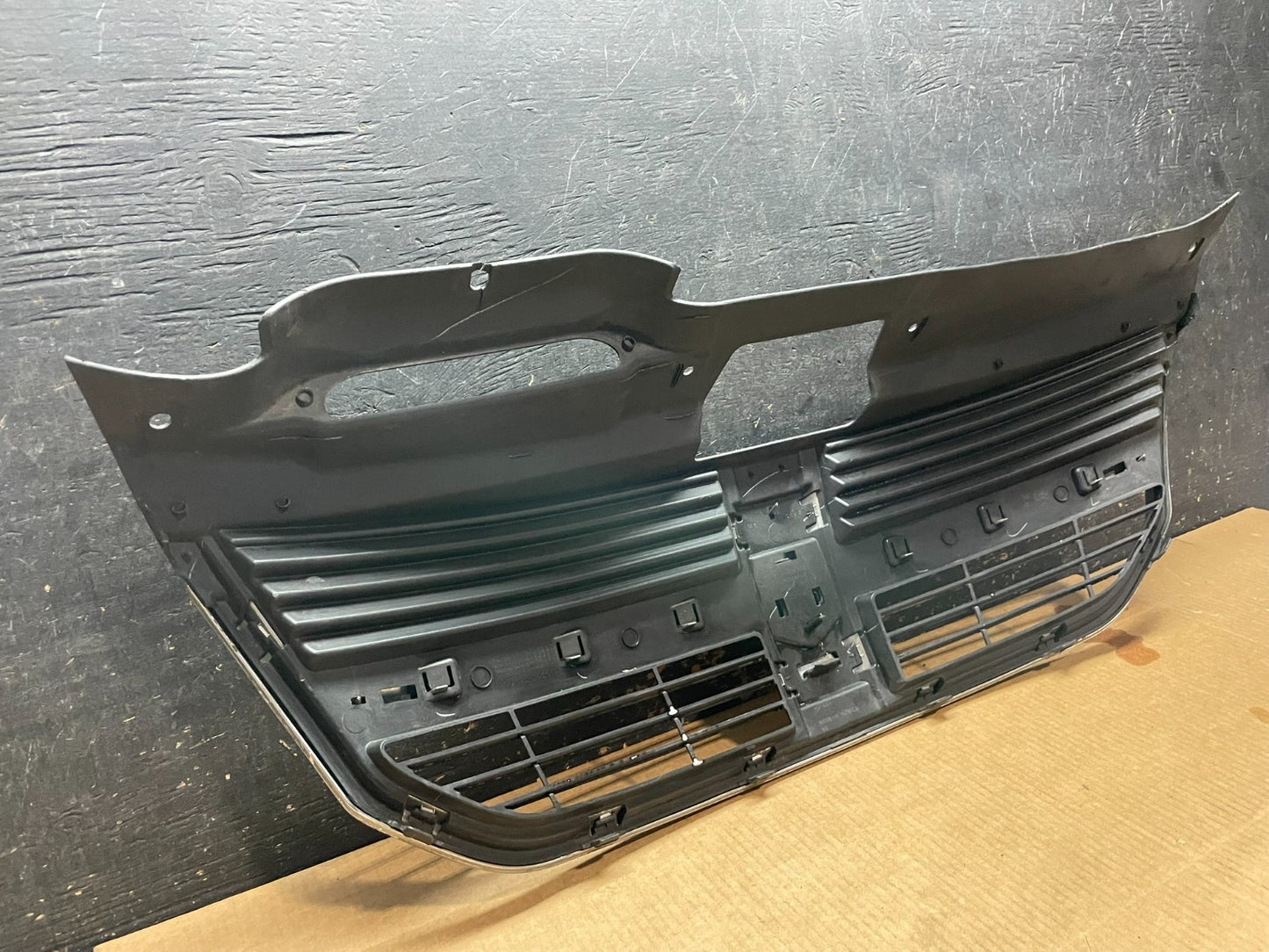 2009 to 2010 Dodge Journey Chrome Front Upper Grill Grille OEM AA9052 DG5