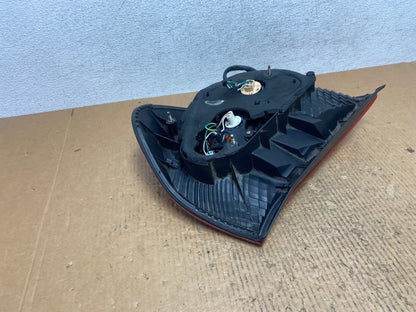 2002 2003 2004 Toyota Camry Left Driver LH Side Tail Light AE2855 LK5