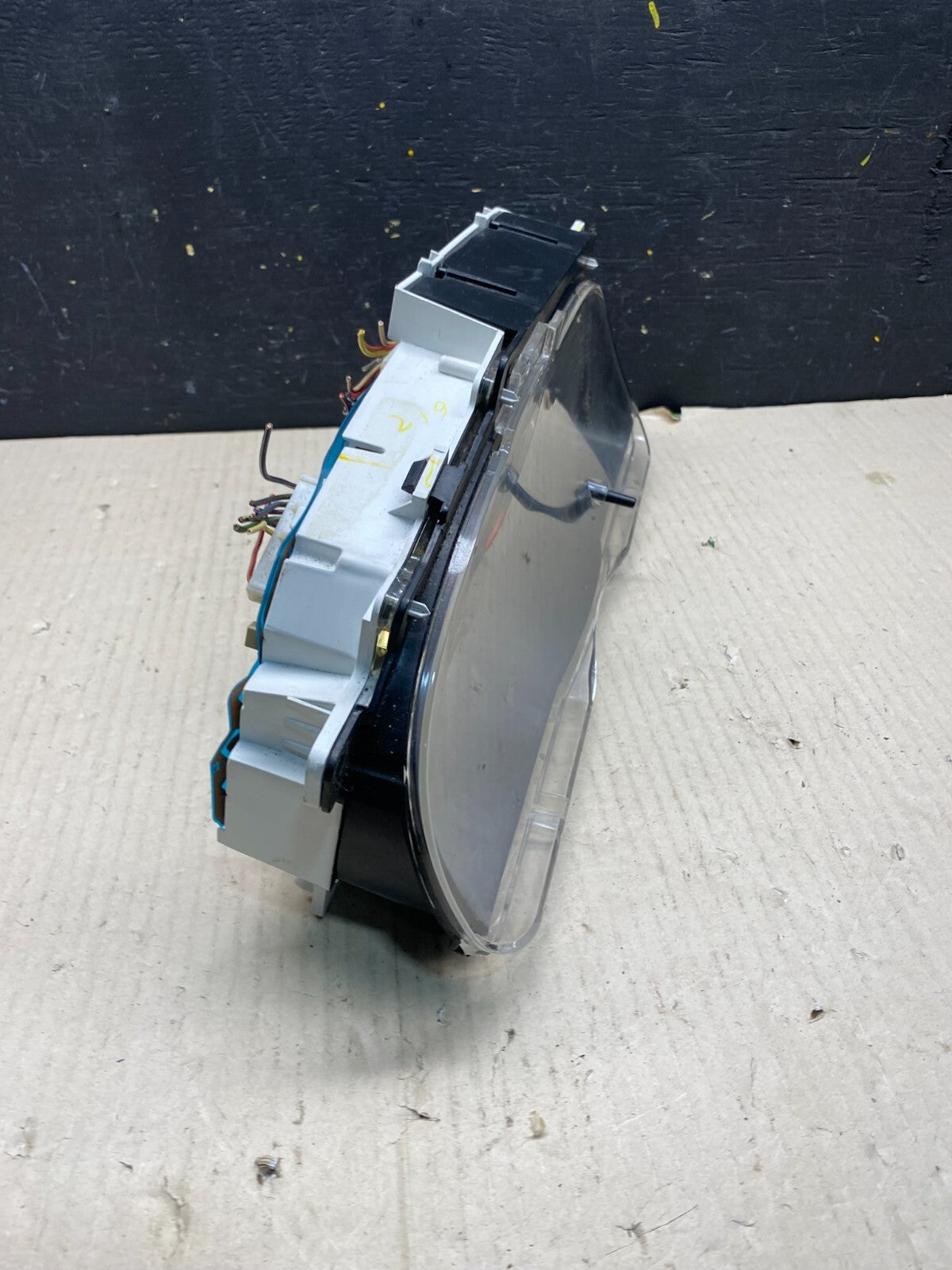2001 - 2002 Ford E250 E350 Van Speedometer Instrument Cluster o3386 DG1