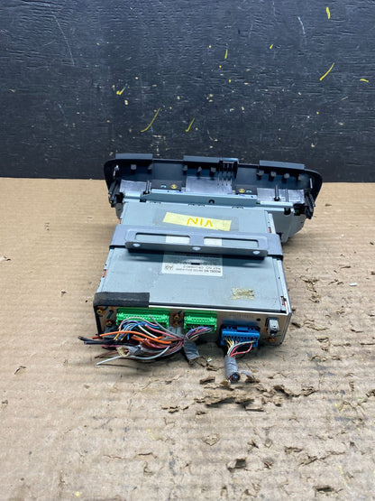 2005 to 2010 Honda Odyssey Am Fm Cd Player Radio Receiver S9054 DG3