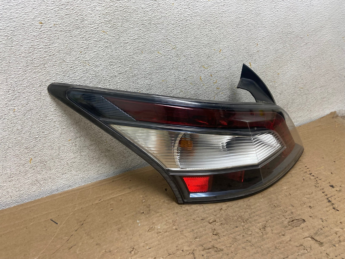 2012 2013 2014 Nissan Maxima Left Driver Lh Side Tail light AH9257 LK1