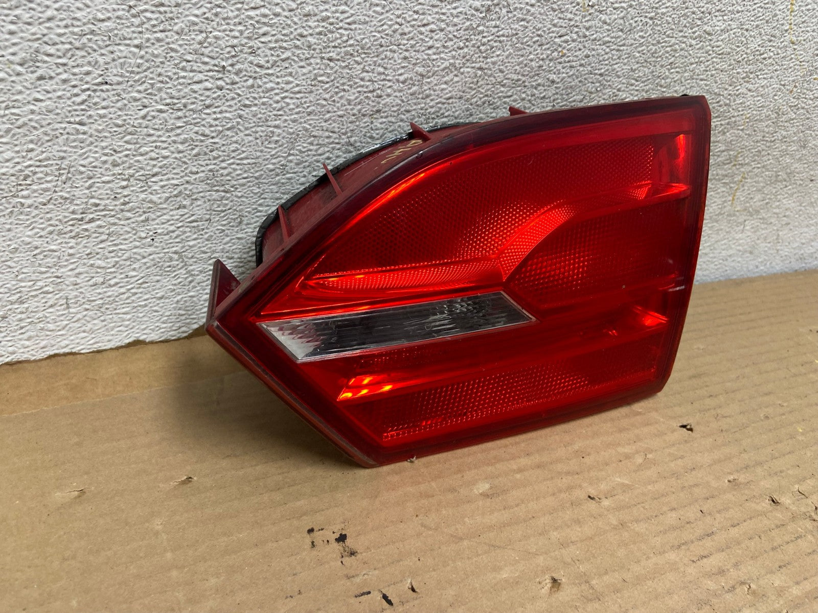 2011-2014 Volkswagen Jetta Right RH Inner Trunk Tail Light AH0598 LK1