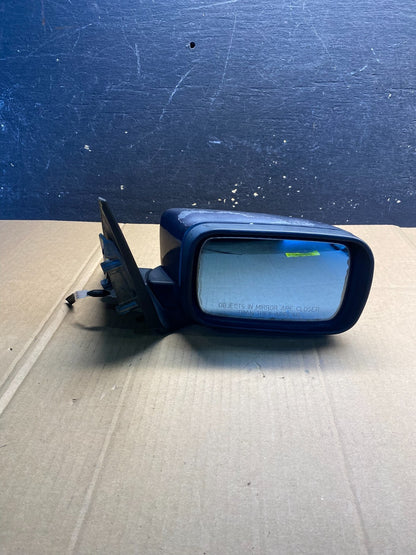 2001 to 2006 BMW 325i Right Passenger Side View Door Mirror OEM AB0789 MS4
