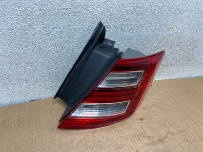 2013-2019 Ford Taurus LED Right Passenger RH Side Tail Light AI7832 LK2