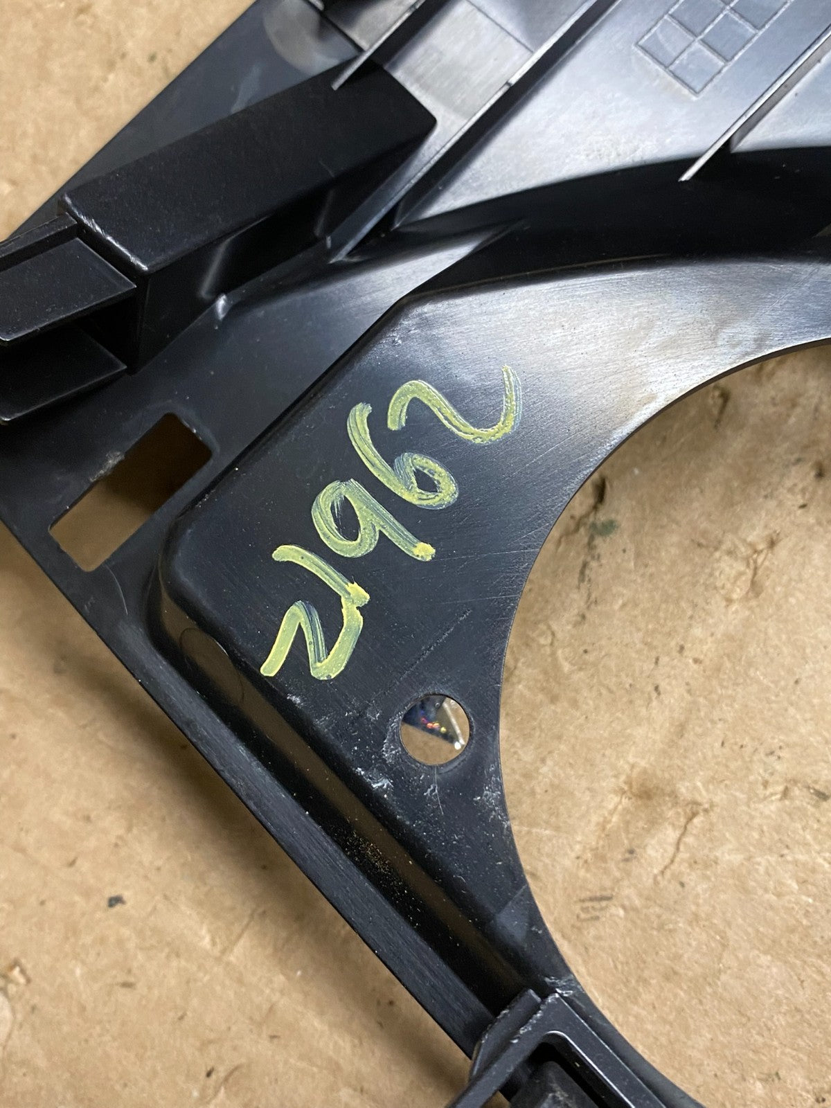 OEM 2011 2012 2013 Nissan Rogue Dash Upper Center Radio Bezel Trim Z1962 DG6