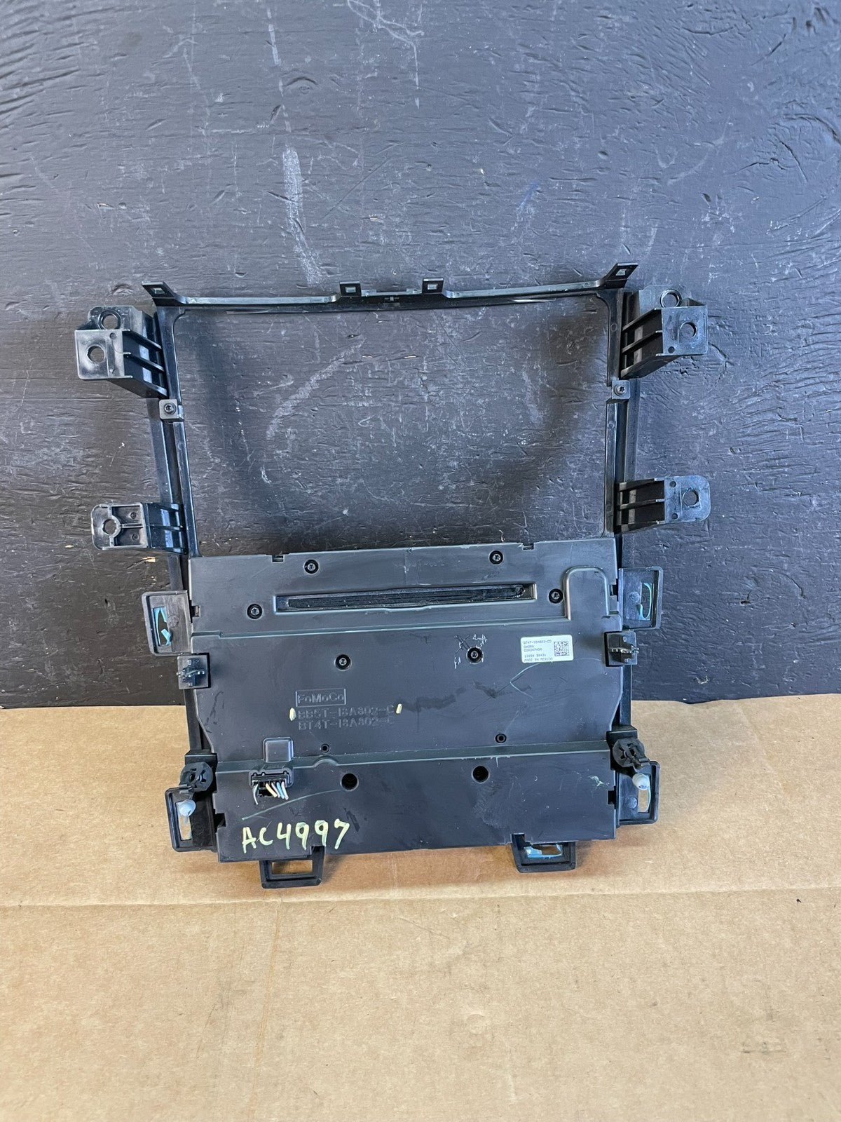 2011-2014 Ford Edge Heater Climate Control Sony Radio CD Control Dash AC4997 DG5
