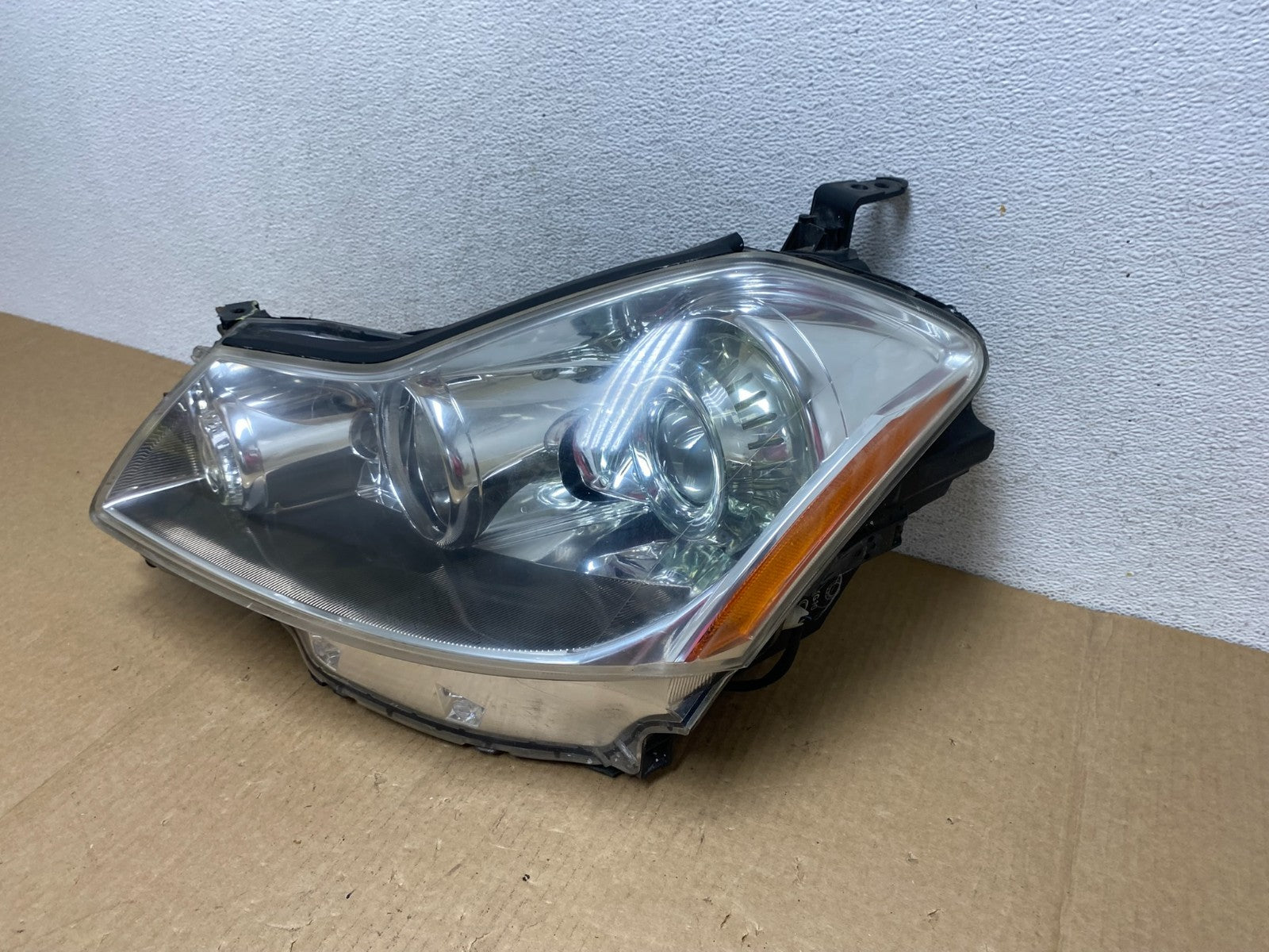 2006 to 2010 Infiniti M35 Left Driver Side Hid Xenon Headlight AF9597 DW1