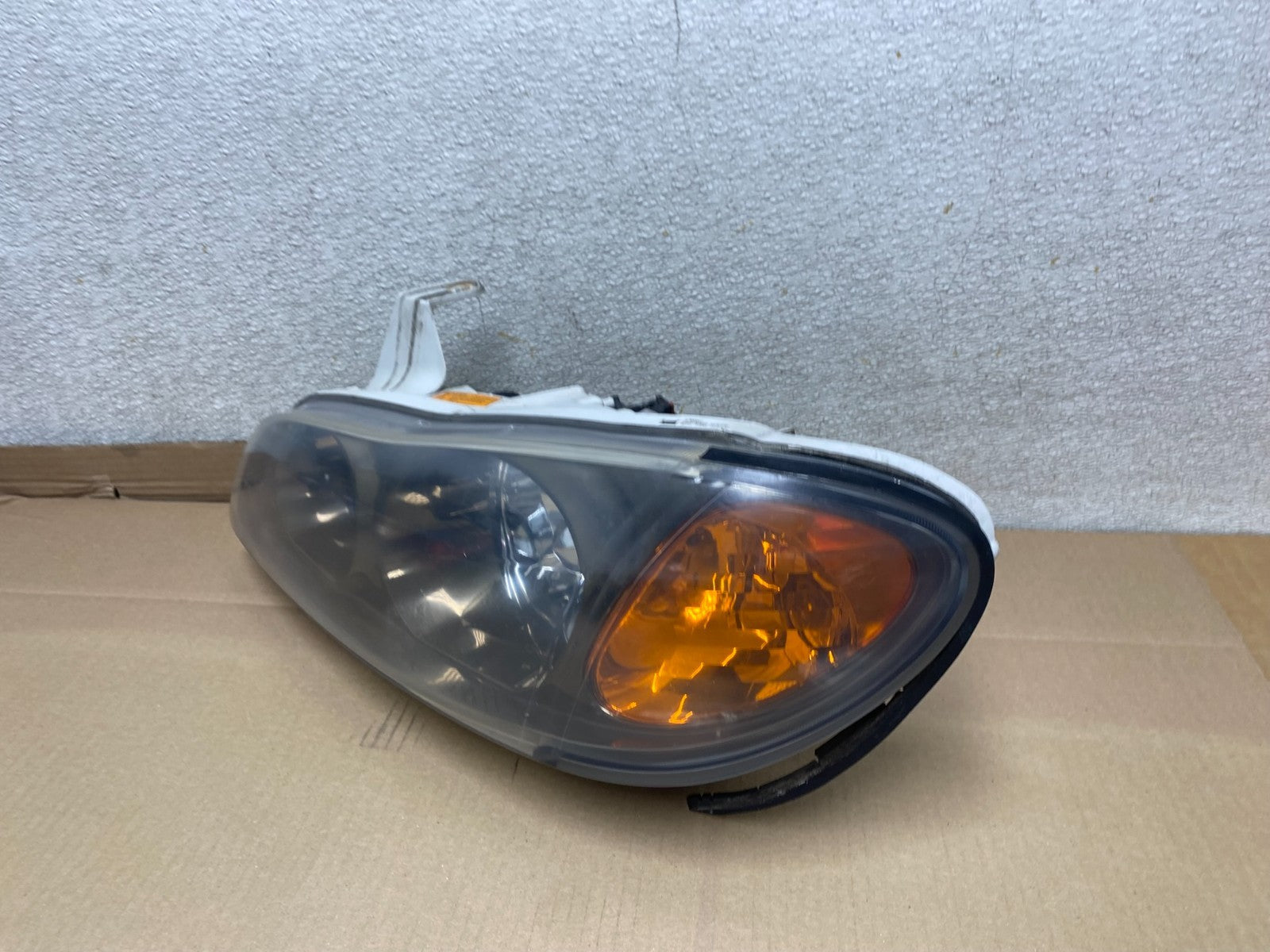 2002 to 2004 Infiniti I35 Hid Xenon Left Driver LH Black Headlight U2755 DG1