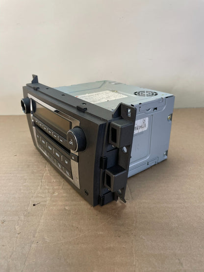 2007 - 2009 Cadillac DTS Radio 6 Disc Cd Changer Player 15847689 AI0533 DG2