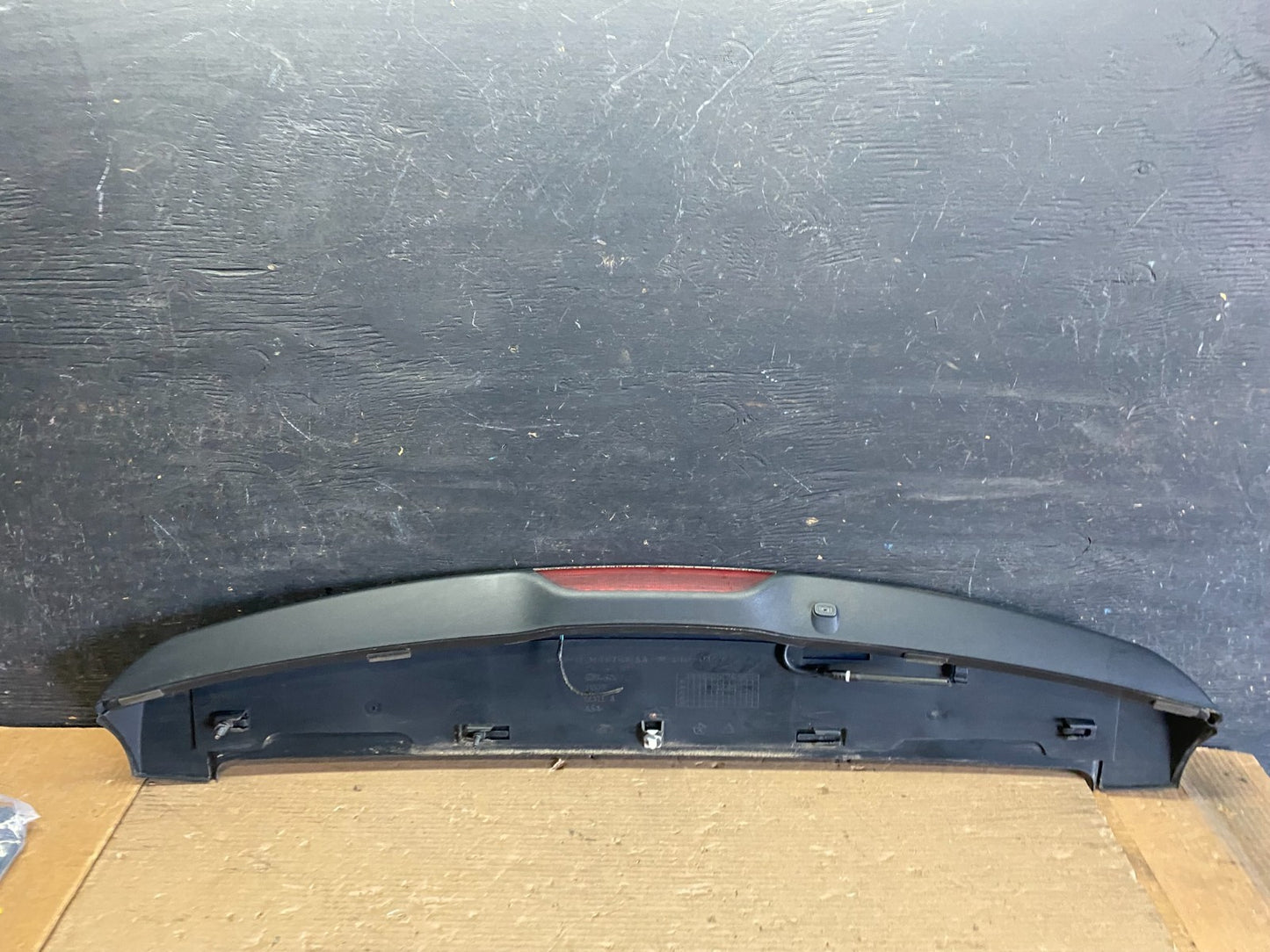 2007 to 2010 Jeep Compass Spoiler 3RD Third Break Light Rear OEM s1581 DG5