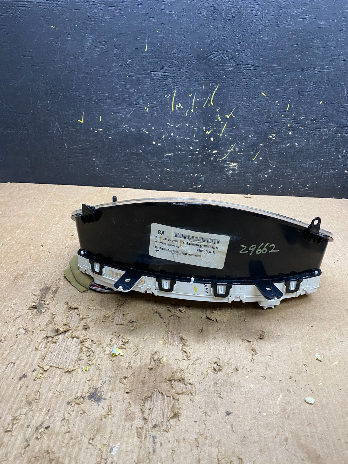 2010 2011 Nissan Armada Speedometer Cluster Gauge Oem z9662 DG4