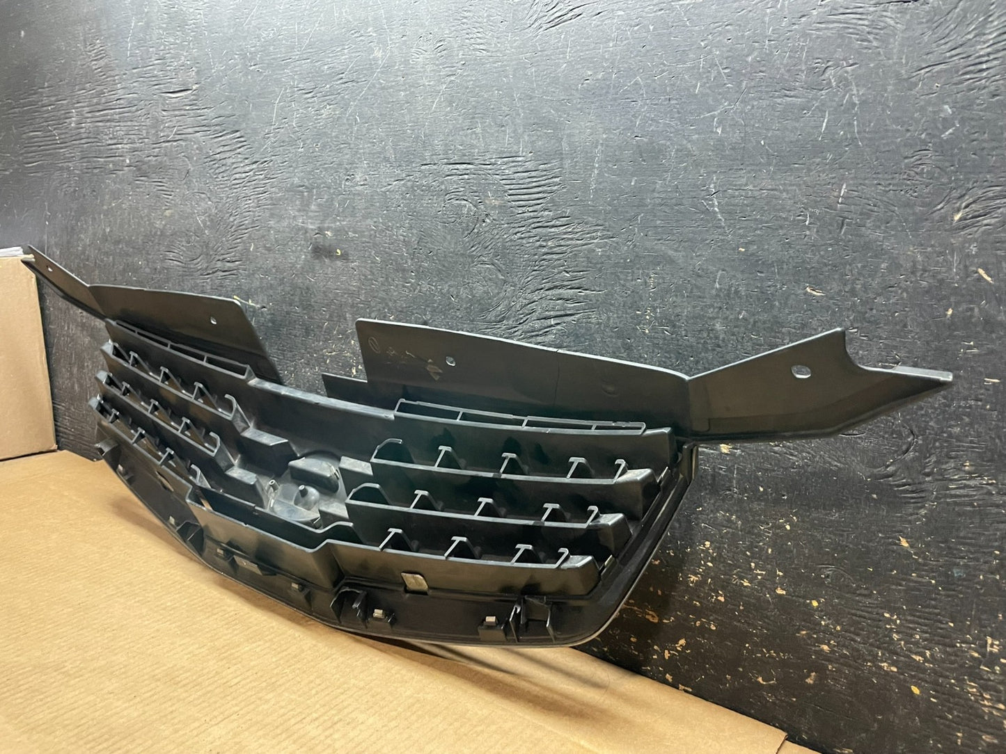 2007 to 2008 Nissan Maxima Front Upper Grill Grille Chrome OEM AA9054 DG8