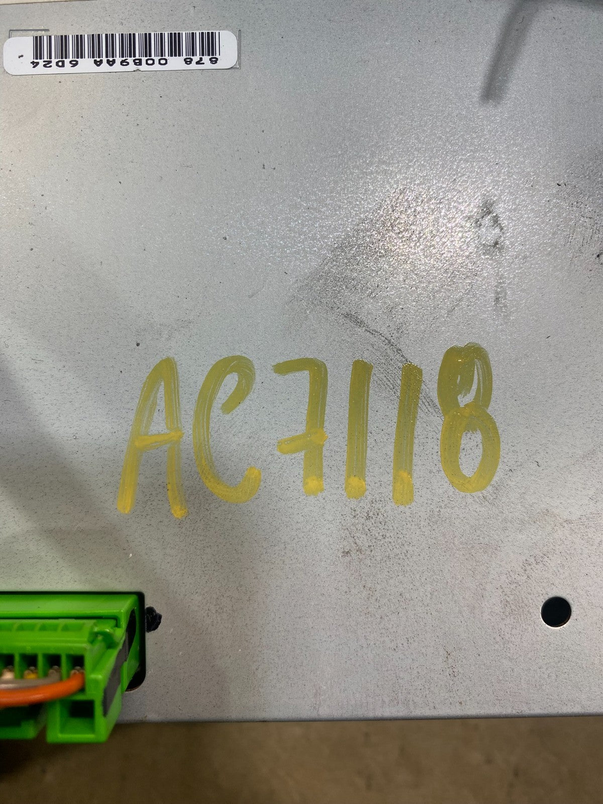 2004 2006 Acura TL CD Player Radio Climate Control AC7118 DG8