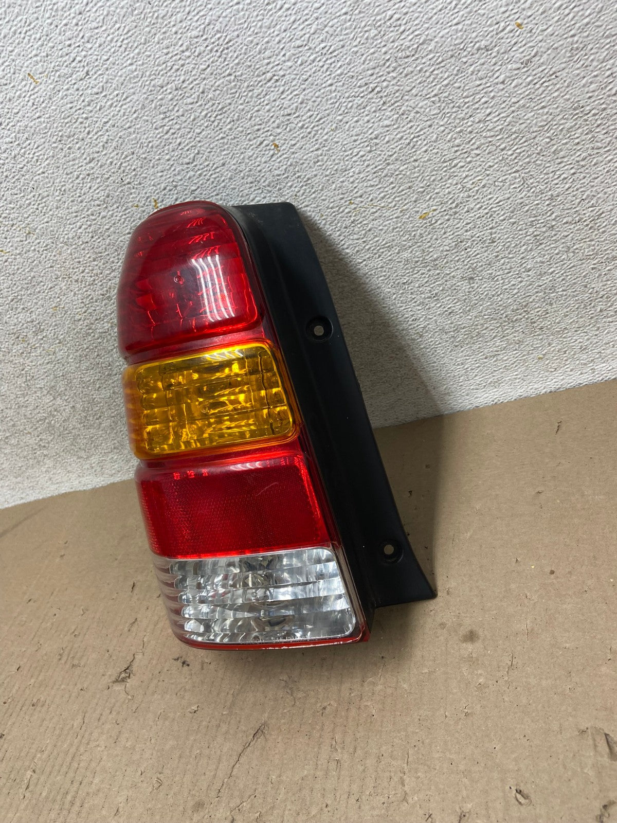 2001 to 2007 Ford Escape Left Driver Lh Side Tail Light Aftermarket AH6855 LK1