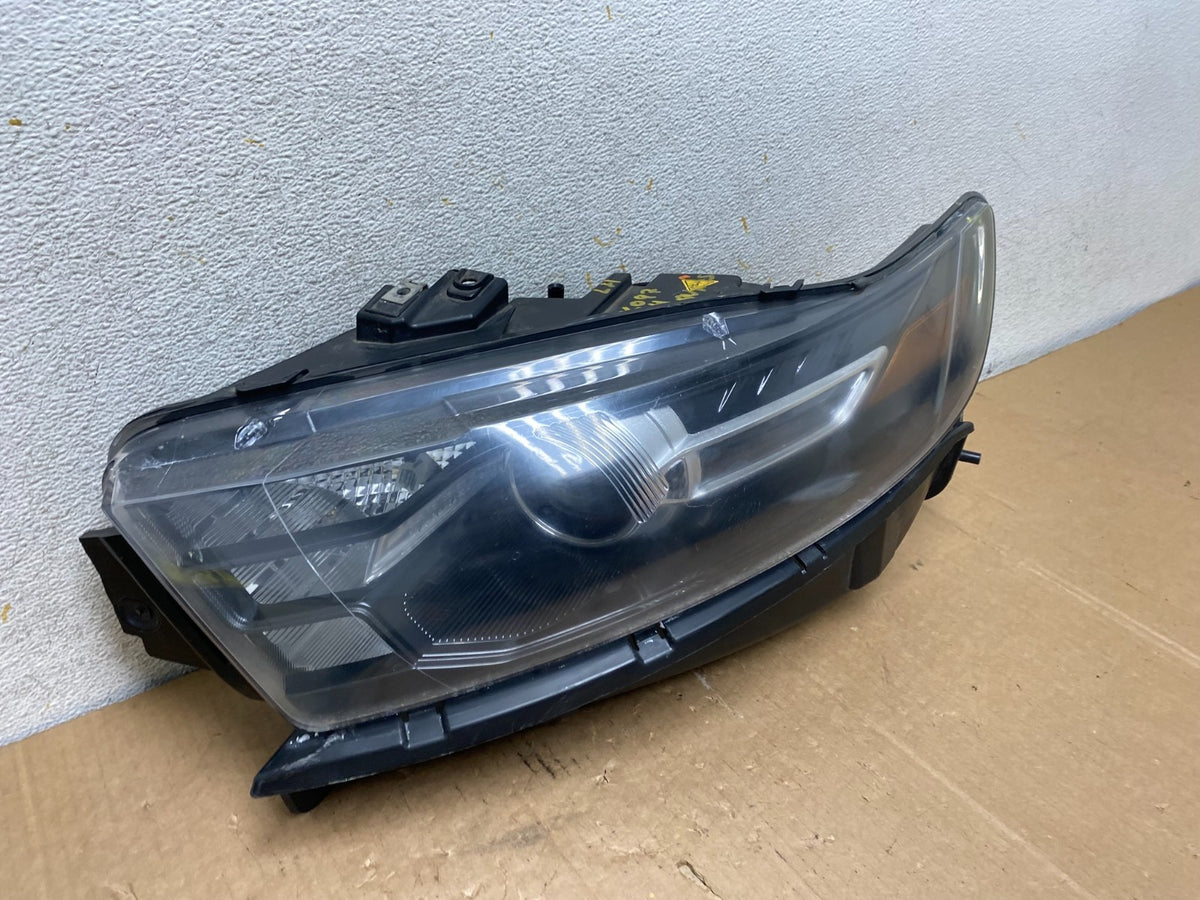 2013 to 2019 Ford Taurus Left Driver LH Side Headlight Xenon HID AI8923 DW2