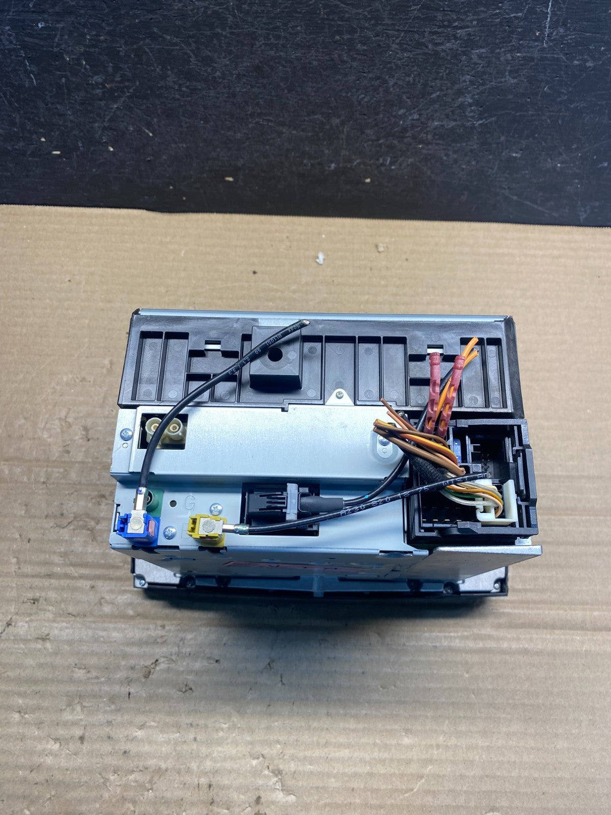 2009-2011 Mercedes Benz W211 E350 E500 Radio Screen Navigation Display AF3901 DW5