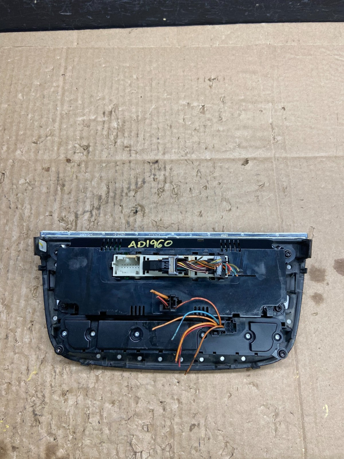 2006 to 2010 Mercedes W251 R350 AC Temp Heater Climate Control AD1960 DG5