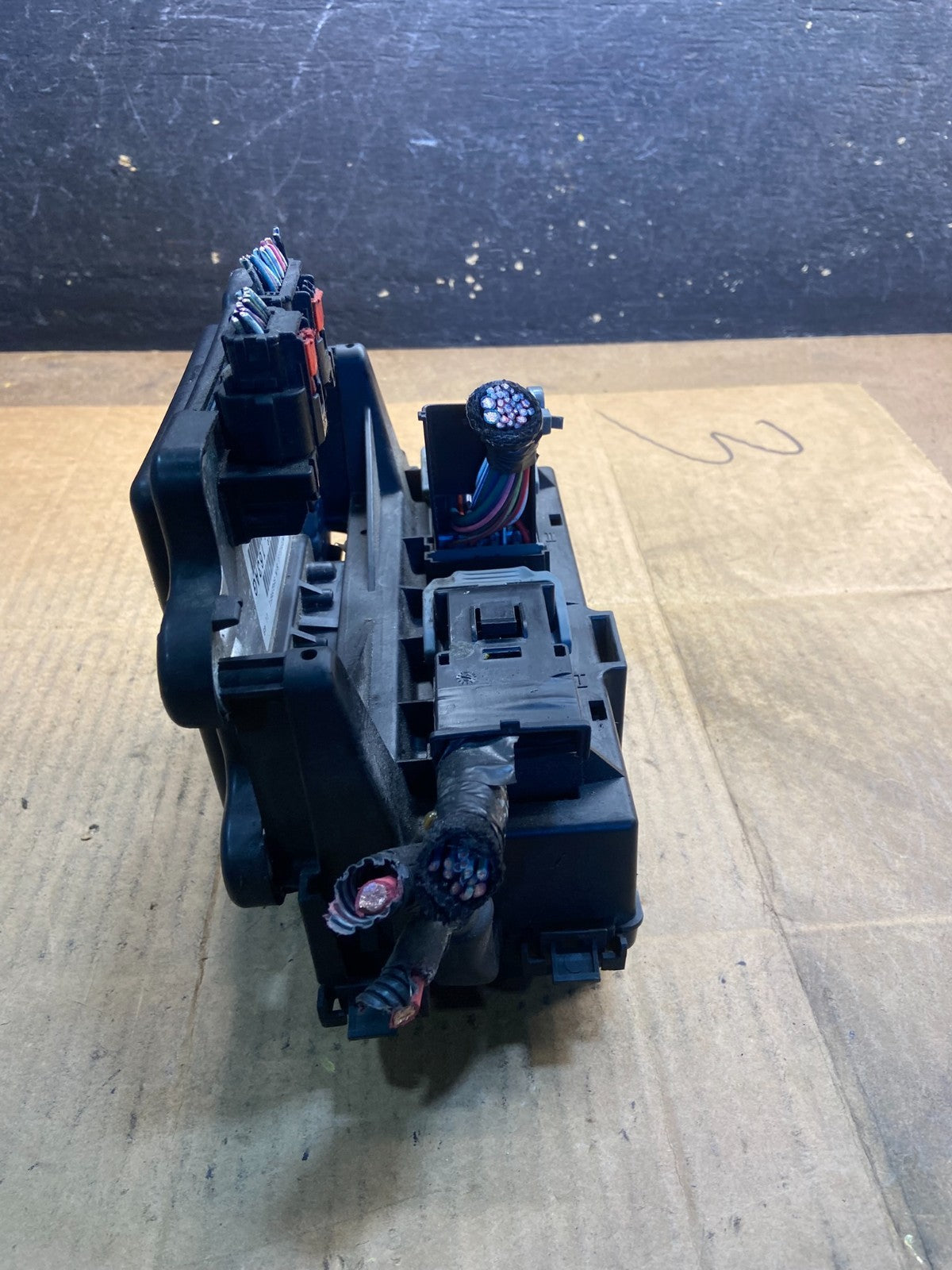 2008 Jeep Grand Cherokee Fuse Box Relay Panel Body Control Module BCM Y3889 DG2