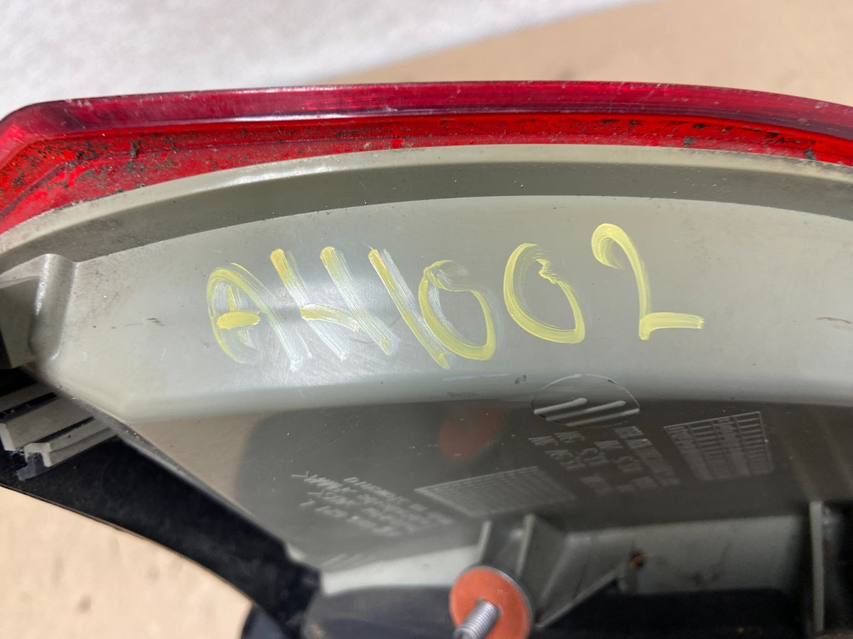 2011 - 2013 BMW 3 Coupe 328i 335i M3 E92 Left Driver Tail Light AH1002 DG5