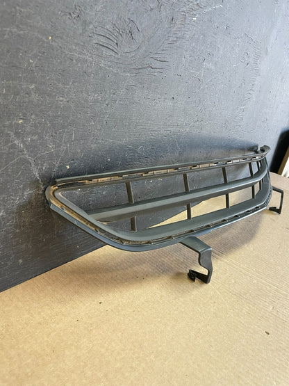 2013 to 2017 Buick Enclave Front Lower Grill Grille AF3675 DG2