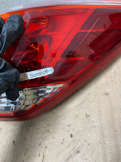 2011 - 2014 Nissan Murano Right Passenger Side RH Tail Light AG5334 LK4