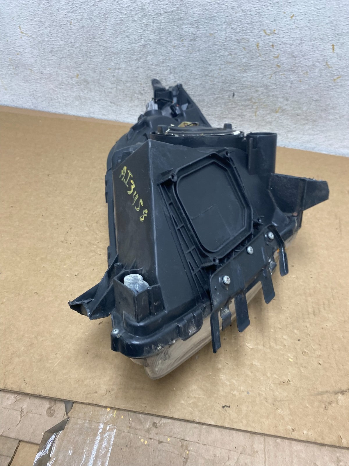 2006-2009 Toyota Prius Right Passenger Rh Side Headlight Halogen AI3458 DW8