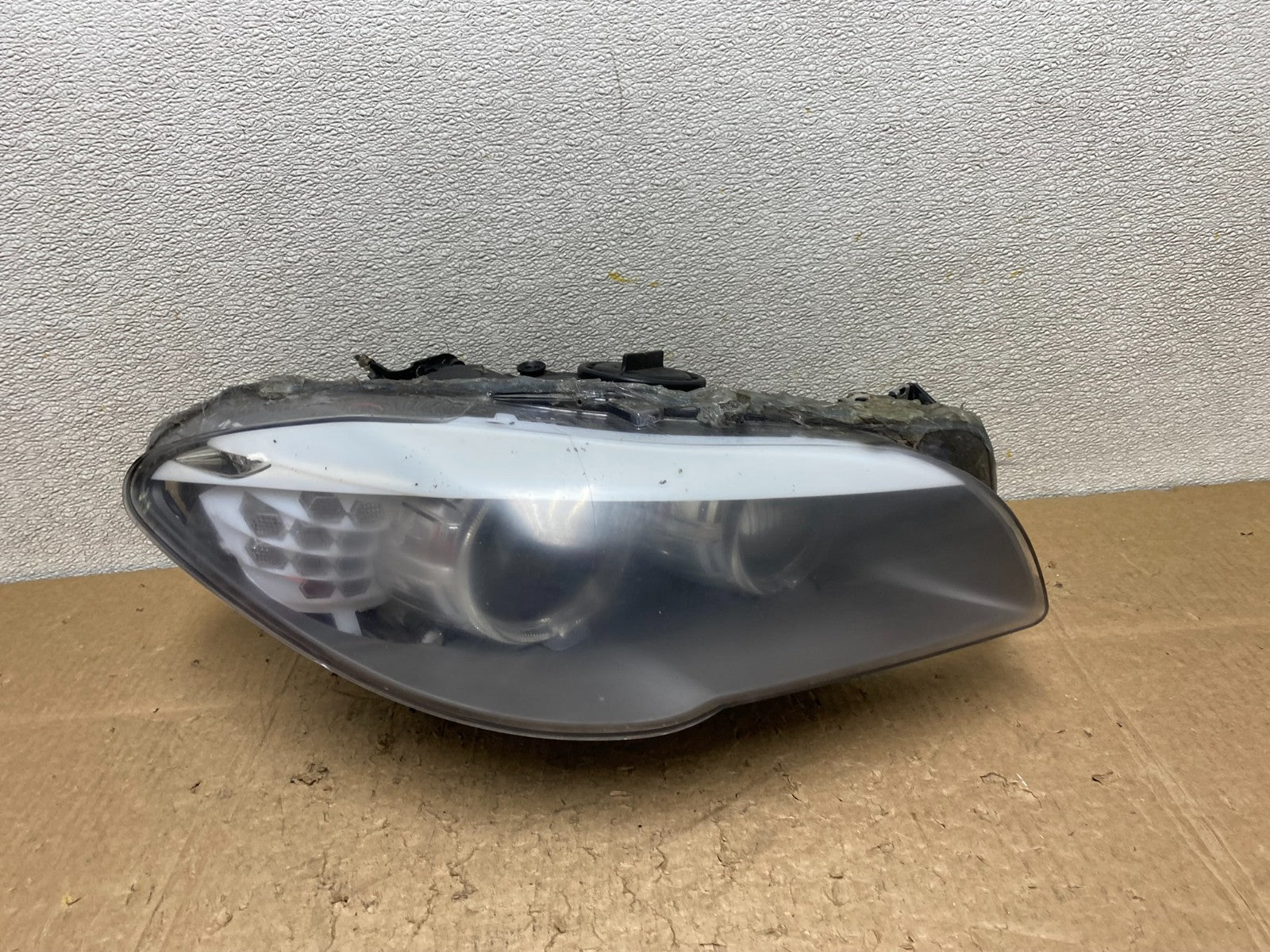 2011-2013 BMW 5 Series F10 Right Passenger Xenon HID AFS Headlight DEPO Z1168 DW0