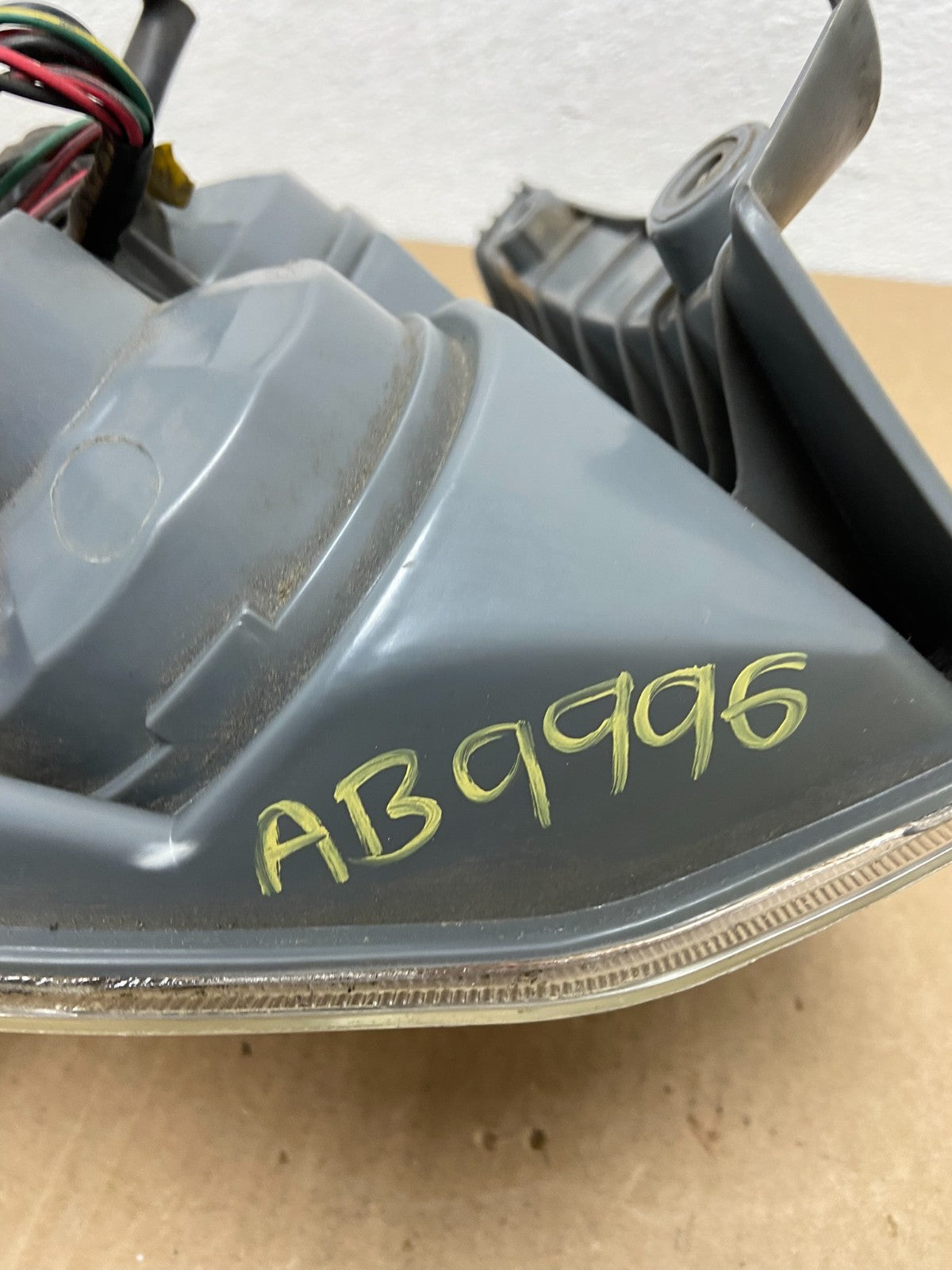 2006 2007 2008 Honda Pilot Left Driver Lh Side Tail light AB9996 DW7