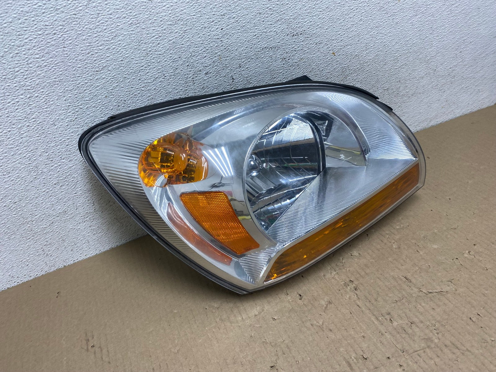 2005 to 2006 Kia Sportage Right Passenger RH Halogen Headlight DEPO AE9629 LK2