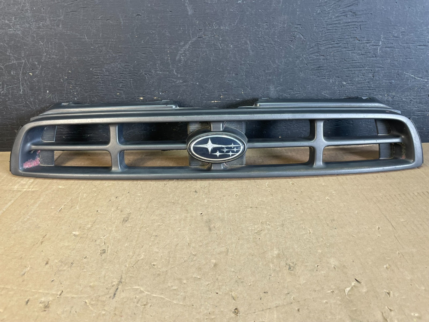 2002 to 2003 Subaru Impreza Front Grille Grill Black AD5767 DG0