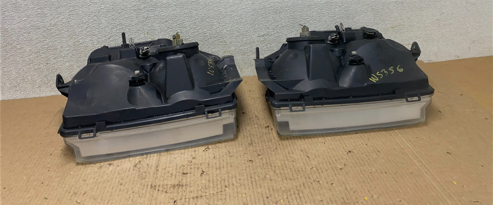 2008-2014 Ford Econoline E150 E250 E350 Left+Right Headlights W5356 DW13