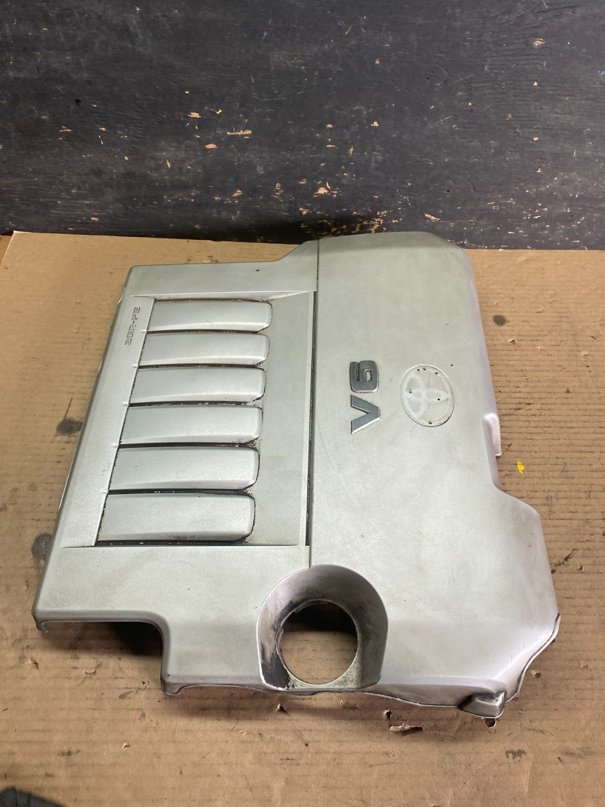 2008 to 2010 Toyota Highlander Top Engine Cover Lid OEM s1275 DG3
