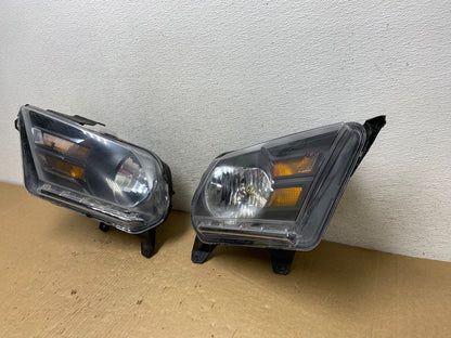 2005 to 2009 Ford Mustang Left+Right Set Side Black Halogen Headlights AF7430 DG1