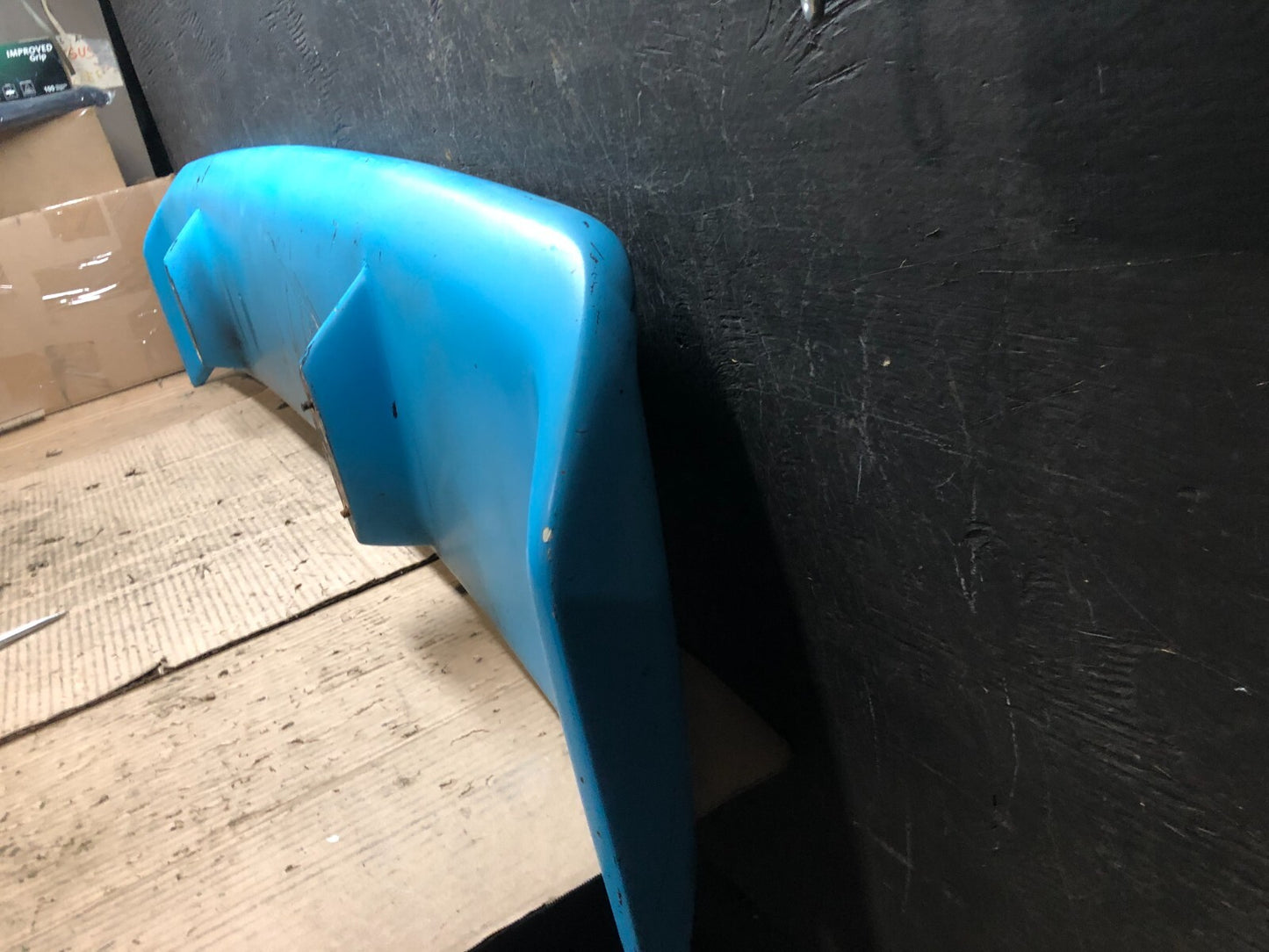 1984 1985 1986 Pontiac Fiero Rear Trunk Spoiler Gate H4324 PS10