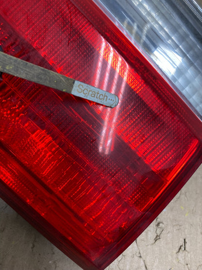 2008 to 2010 Honda Odyssey Left Driver LH Side Tail Light Inner Oem W2975 DW4