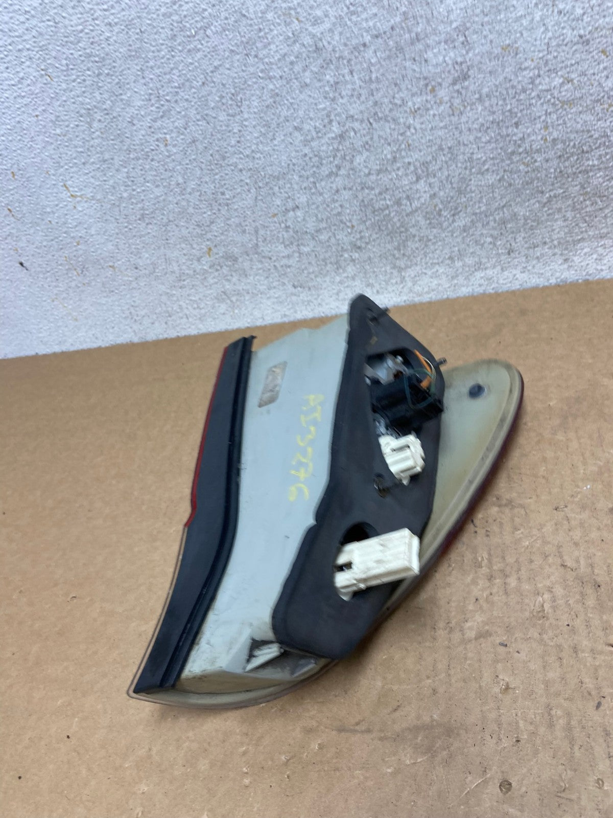 2004 2005 2006 BMW E53 X5 Right Passenger Rh Side Tail Light AI3276 LK6