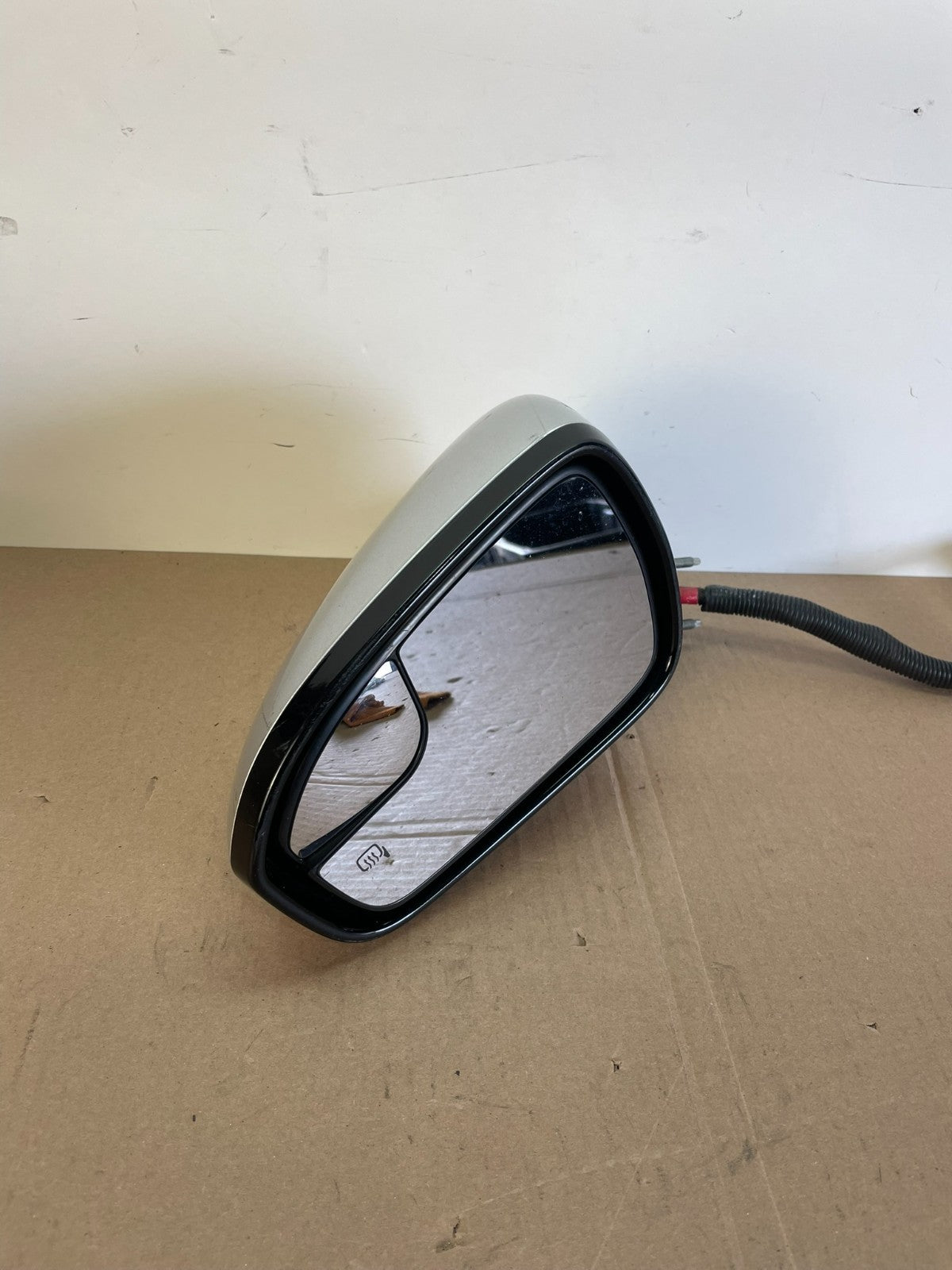 2013-2015 Ford Fusion Left Driver Side View Power Door Heated Mirror AG2630 MS2