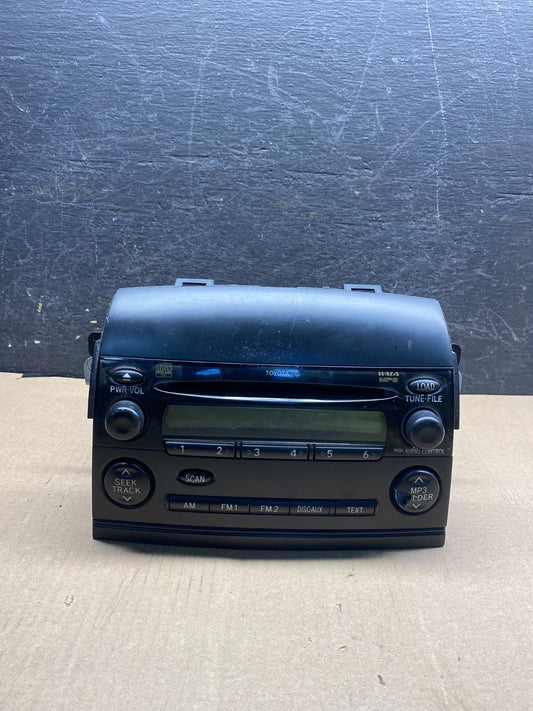 2004 to 2010 Toyota Sienna AM FM CD WMA Mp3 Radio Receiver AH4681 DG0