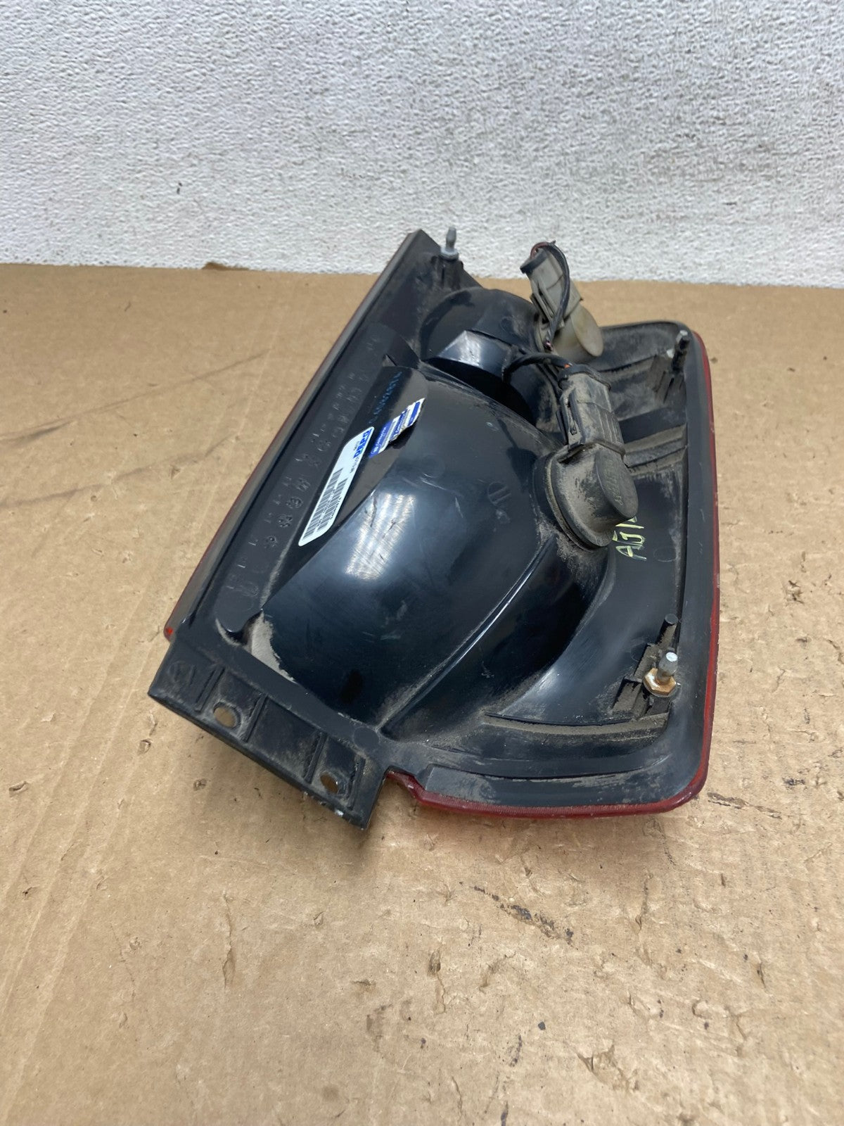1997 to 2002 Ford Expedition Right Passenger RH Tail light AG1226 LK6