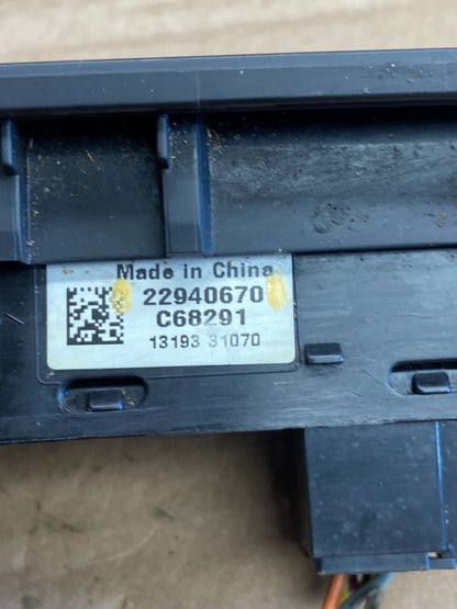 2007-2014 Chevrolet Tahoe Silverado Yukon Pedal Traction Control Switch AF22015