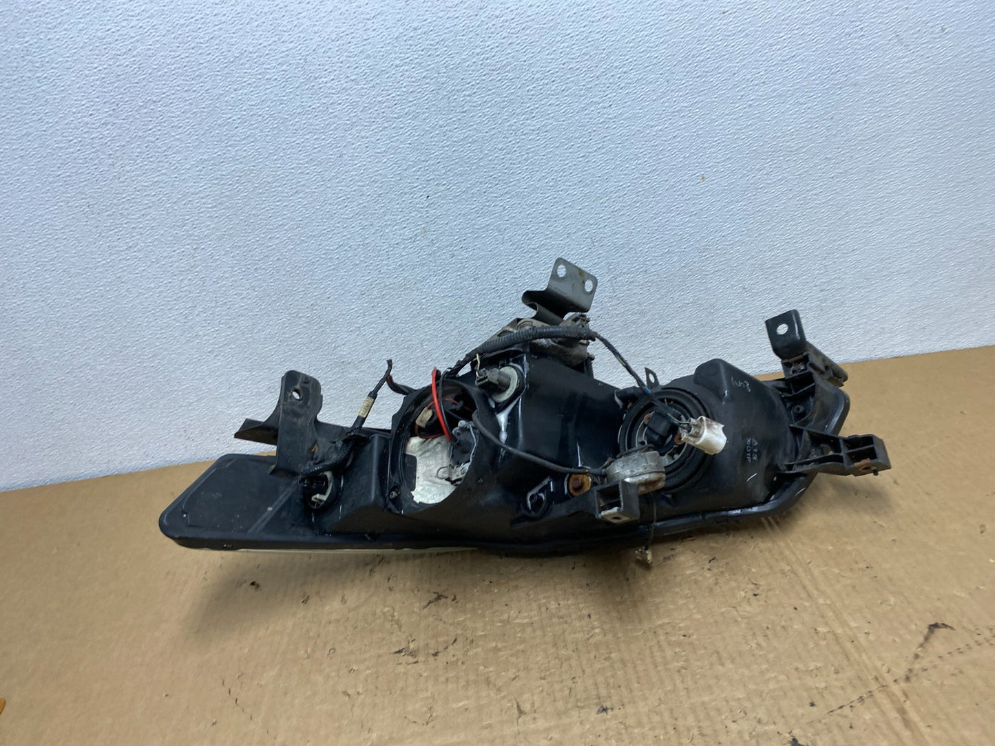 2004 2005 2006 Acura TL Headlight Right Passenger Side Xenon HID AC8150 DW6
