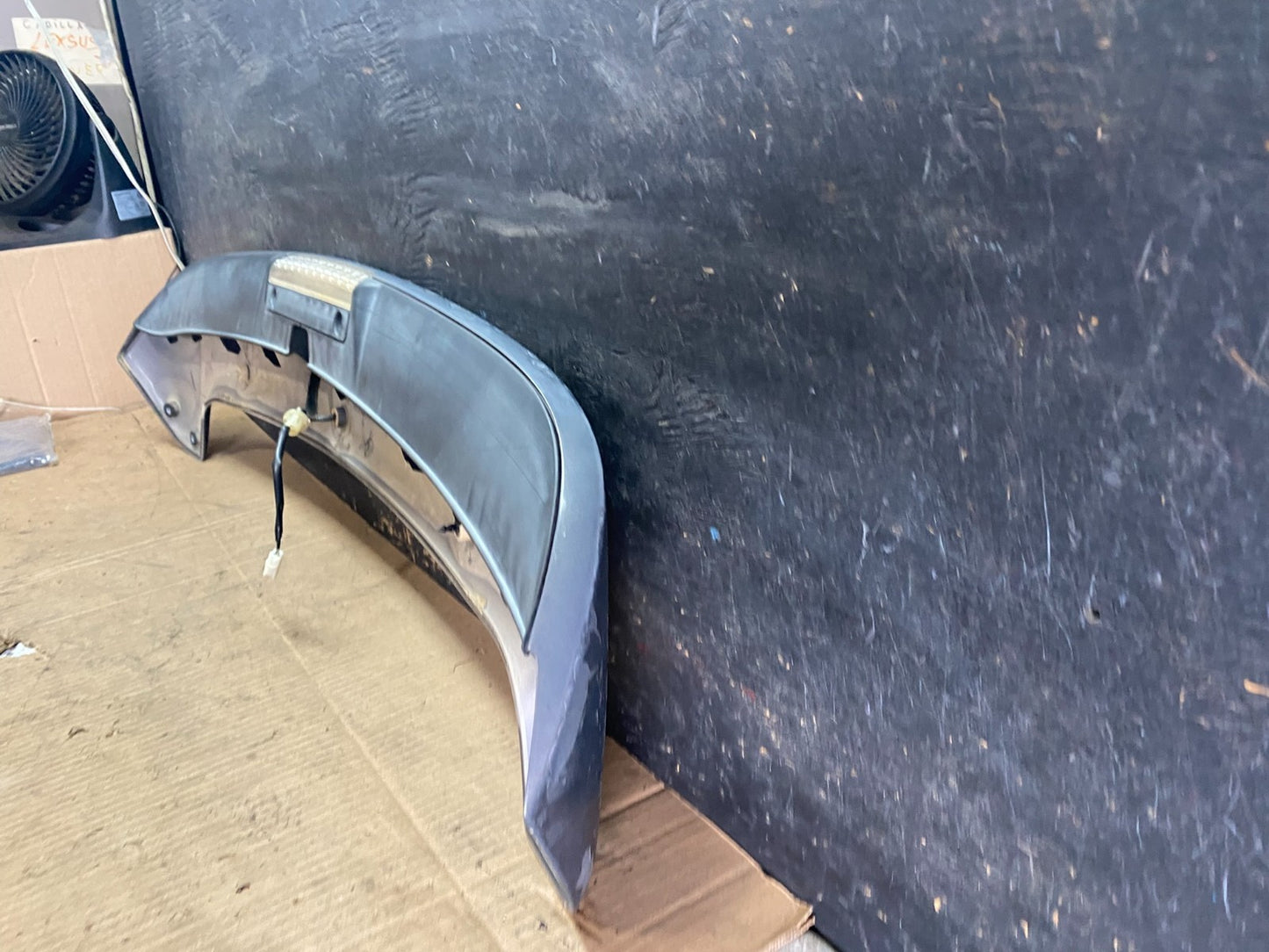2004 to 2009 Mazda 3 Hatchback Rear Spoiler Wing OEM r7959 DG11