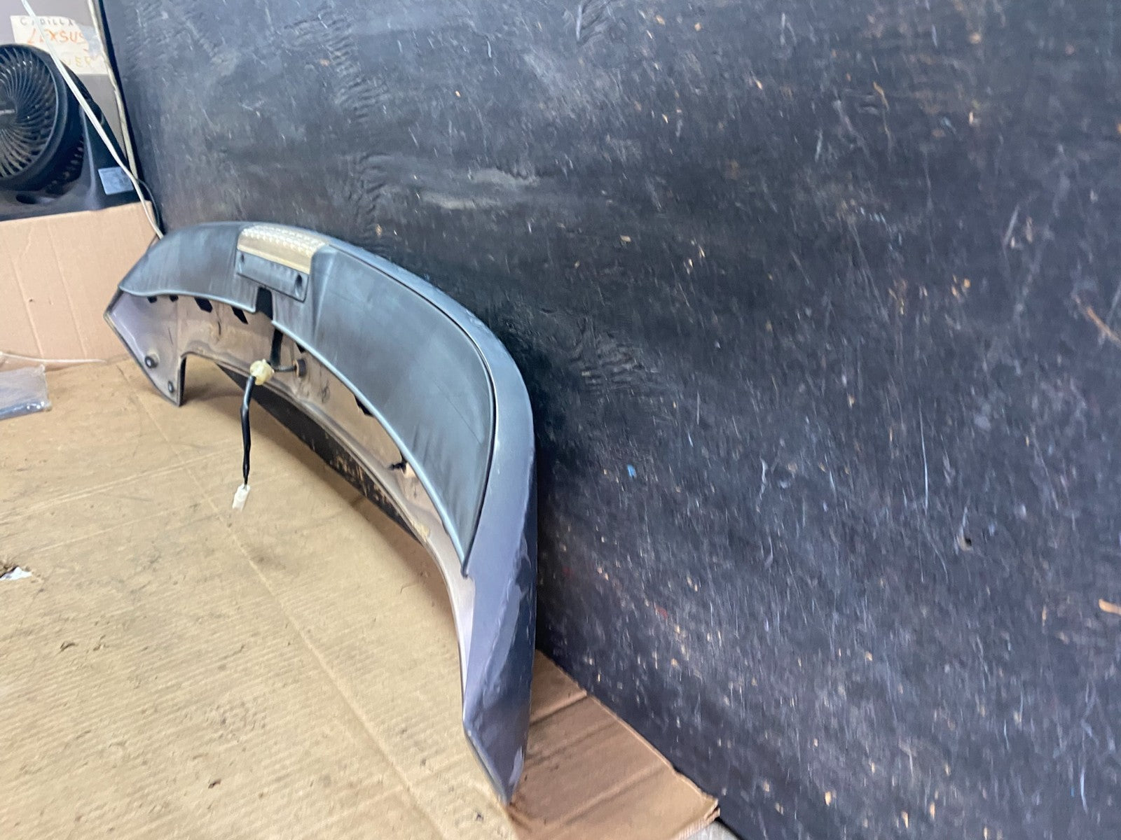 2004 to 2009 Mazda 3 Hatchback Rear Spoiler Wing OEM r7959 DG11